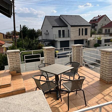 Petoefi Vendeghaz Hotel Егер Екстериор снимка